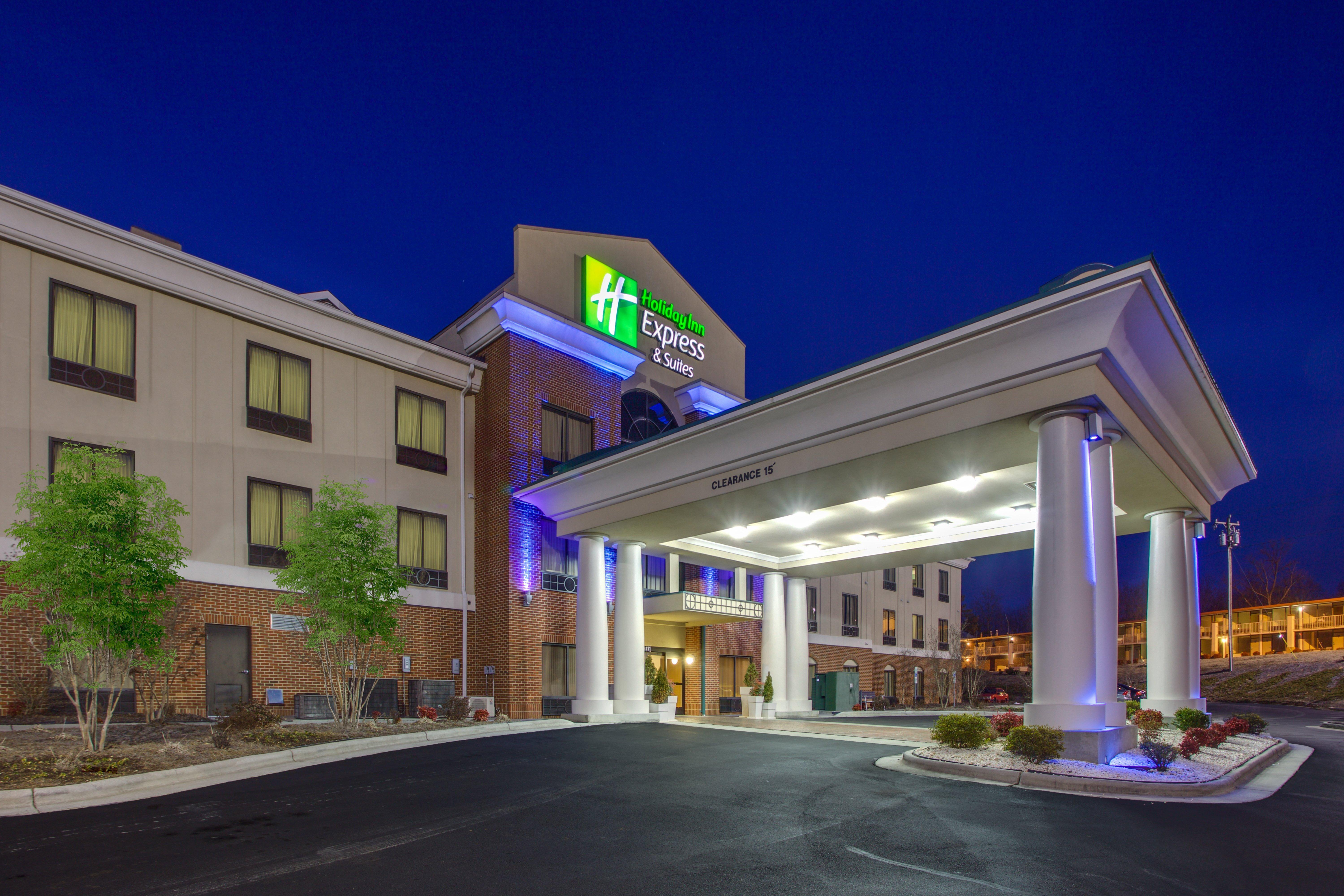Holiday Inn Express Hotel & Suites Greensboro-East By Ihg Zewnętrze zdjęcie