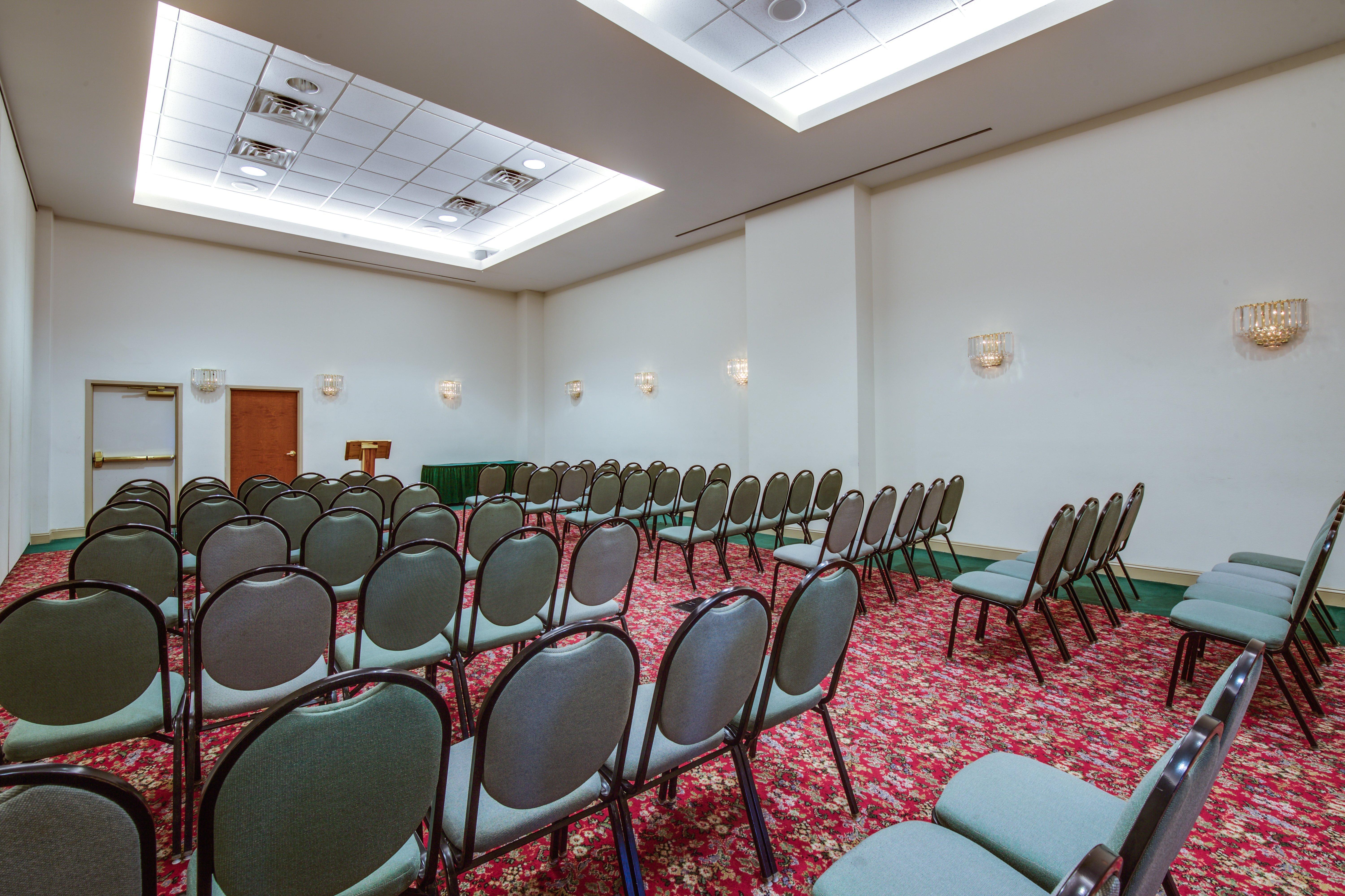 Holiday Inn Express Hotel & Suites Greensboro-East By Ihg Zewnętrze zdjęcie