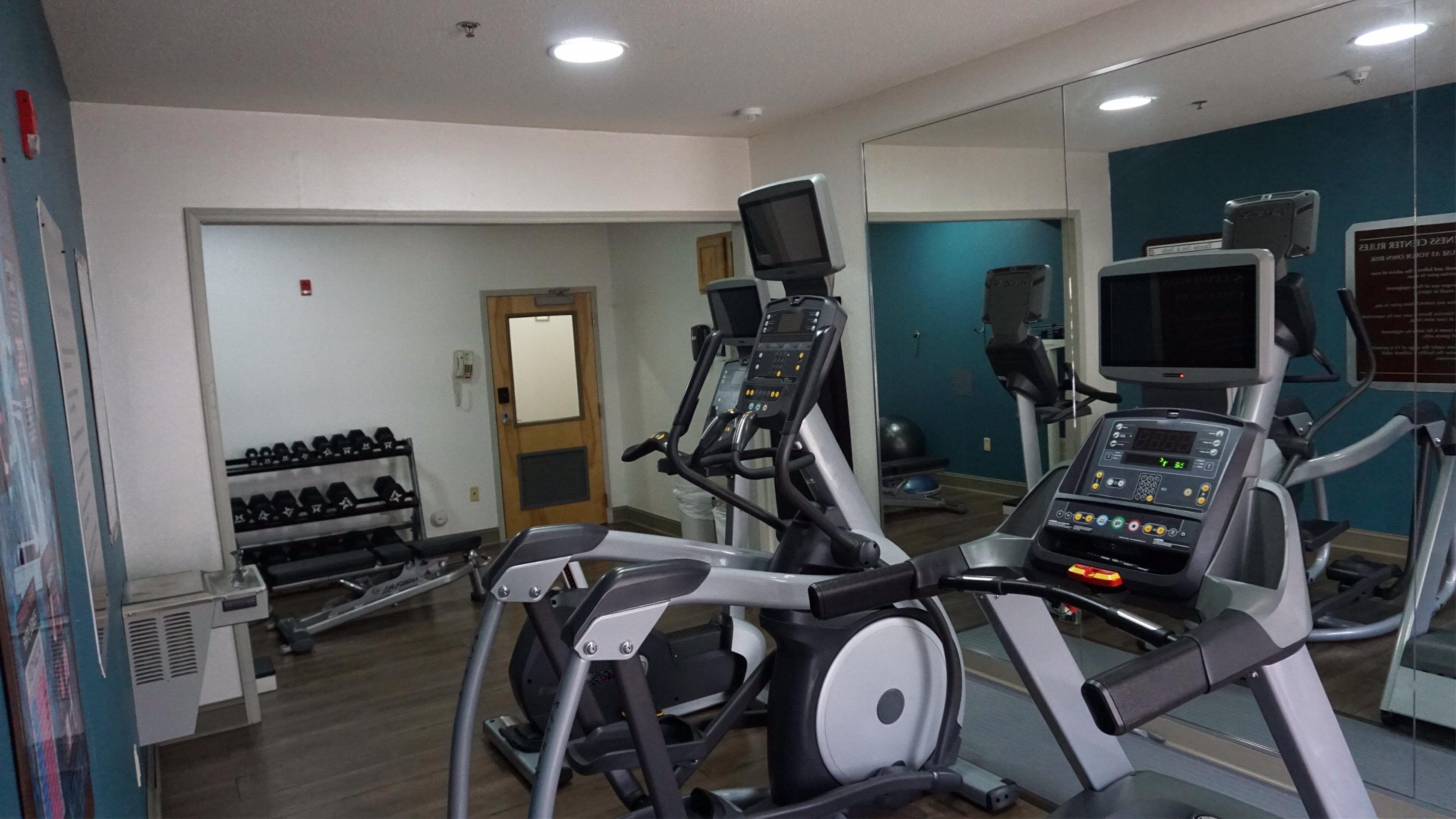 Holiday Inn Express Hotel & Suites Greensboro-East By Ihg Zewnętrze zdjęcie