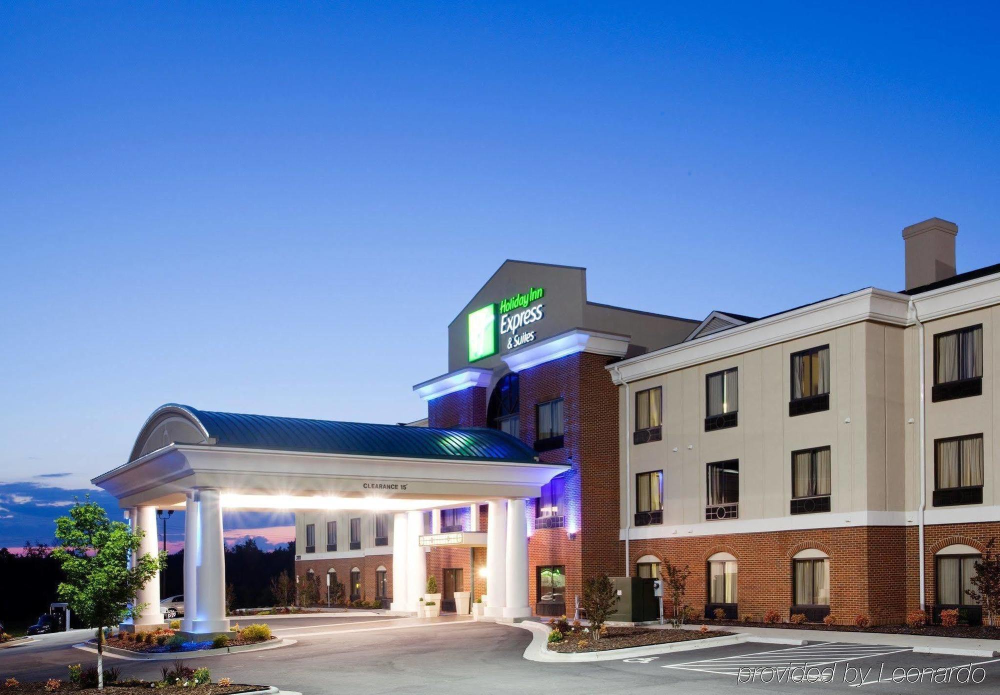 Holiday Inn Express Hotel & Suites Greensboro-East By Ihg Zewnętrze zdjęcie