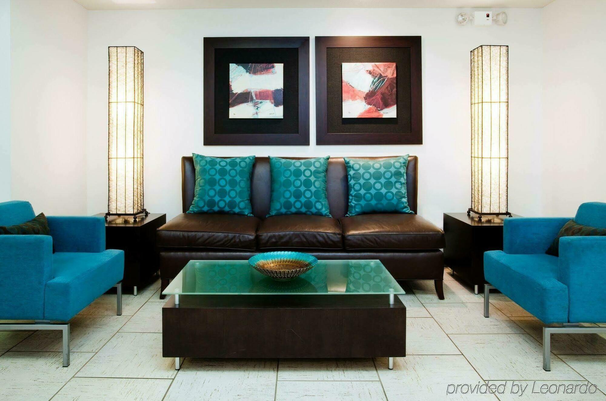 Holiday Inn Express Hotel & Suites Greensboro-East By Ihg Zewnętrze zdjęcie